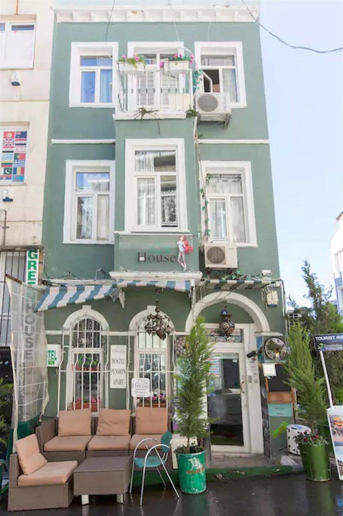 Taksim Hostel Green House Истанбул Екстериор снимка